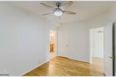 323 Jackson St #301, Hoboken, NJ 07030 - Photo 19