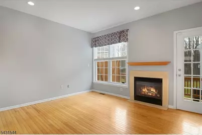 145 Arrowgate Dr, Randolph Township, NJ 07869 - Photo 7