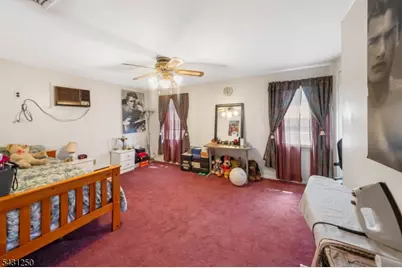 167 Manning Ave, North Plainfield, NJ 07060 - Photo 9