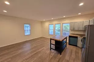 562 Lincoln Ave, Orange, NJ 07050 - Photo 3