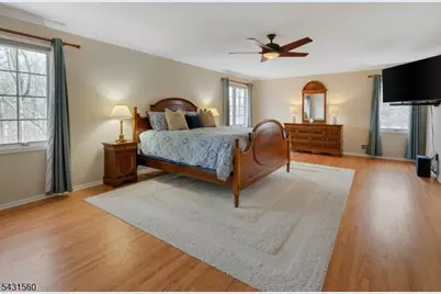 1 Bell Ct, Chester, NJ 07930 - Photo 17