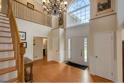 1 Bell Ct, Chester, NJ 07930 - Photo 3