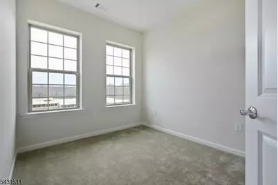 4 Haralson Ct, Livingston, NJ 07039 - Photo 17