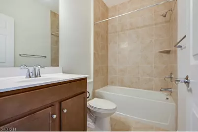 4 Haralson Ct, Livingston, NJ 07039 - Photo 19