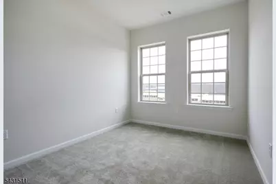 4 Haralson Ct, Livingston, NJ 07039 - Photo 15