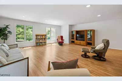 15 Manchester Ct, Morris Township, NJ 07960 - Photo 7