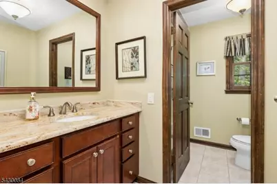 220 Queens Ln, Mountainside, NJ 07092 - Photo 29