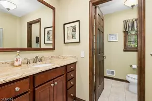 220 Queens Ln, Mountainside, NJ 07092 - Photo 29