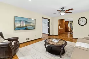 220 Queens Ln, Mountainside, NJ 07092 - Photo 7