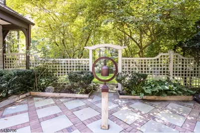 620 Van Beuren Rd, Harding Township, NJ 07960 - Photo 5