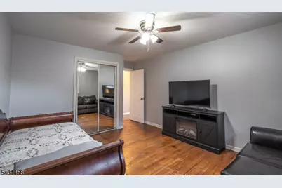 988 Wootton St, Boonton Town, NJ 07005 - Photo 11