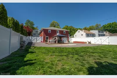 988 Wootton St, Boonton Town, NJ 07005 - Photo 25