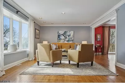 68 Rockledge Dr, Livingston, NJ 07039 - Photo 9