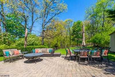 68 Rockledge Dr, Livingston, NJ 07039 - Photo 31
