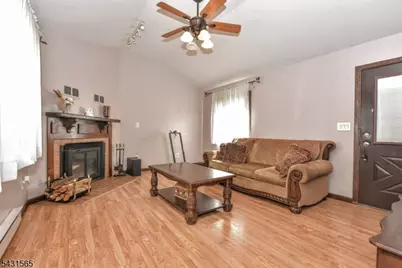 247 Grove St, Lodi, NJ 07644 - Photo 11