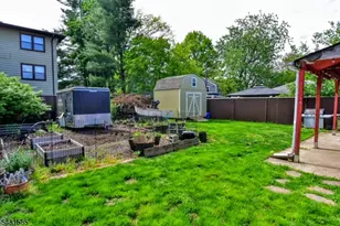 247 Grove St, Lodi, NJ 07644 - Photo 27