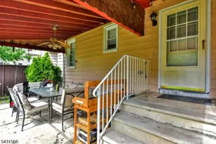 247 Grove St, Lodi, NJ 07644 - Photo 25