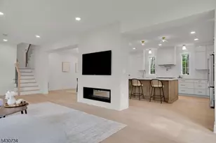 24 Etmore Pl, New Providence, NJ 07974 - Photo 15