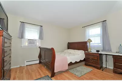 314 Kennedy Dr, Linden, NJ 07036 - Photo 11