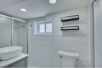 23 Wall St, Cranford Township, NJ 07016 - Photo 25