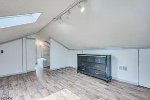 23 Wall St, Cranford Township, NJ 07016 - Photo 19
