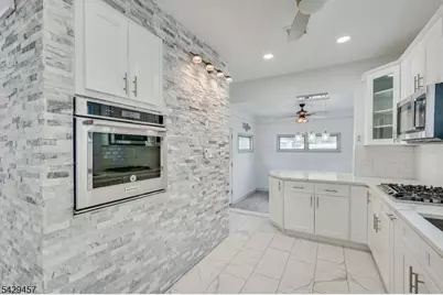 23 Wall St, Cranford Township, NJ 07016 - Photo 9