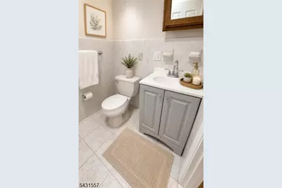 64 1st St #3, Newark, NJ 07107 - Photo 5