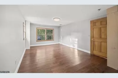 136 Haroldson Pl, Pompton Lakes, NJ 07442 - Photo 11