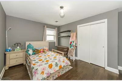 409 N 15th St, Kenilworth, NJ 07033 - Photo 21