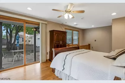 77 Livingston Ave, New Providence, NJ 07974 - Photo 11