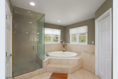 17 Drift Rd, Watchung, NJ 07069 - Photo 17