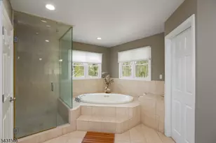 17 Drift Rd, Watchung, NJ 07069 - Photo 19