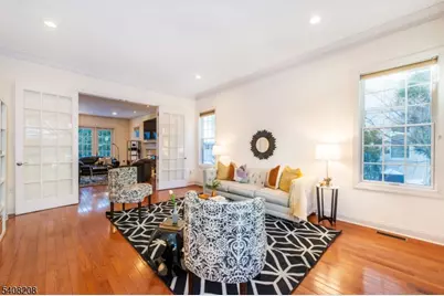 3 Christopher Ct, Montclair, NJ 07042 - Photo 7