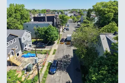 73 Montgomery Ave, Irvington, NJ 07111 - Photo 13