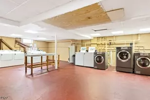725 Joralemon St, Belleville, NJ 07109 - Photo 19
