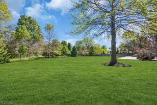 16 Hughey Ln, Hillsborough Township, NJ 08844 - Photo 25