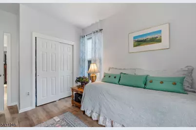 11 Strawberry Hill Rd, Branchburg Township, NJ 08876 - Photo 17