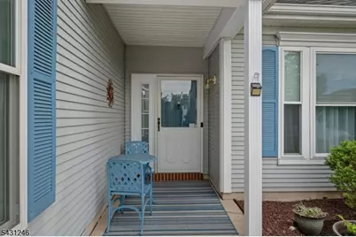 11 Strawberry Hill Rd, Branchburg Township, NJ 08876 - Photo 3