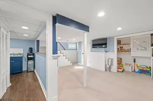28 Mountain Ave, Bloomfield, NJ 07003 - Photo 25