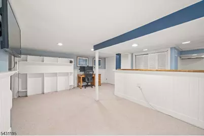 28 Mountain Ave, Bloomfield, NJ 07003 - Photo 23