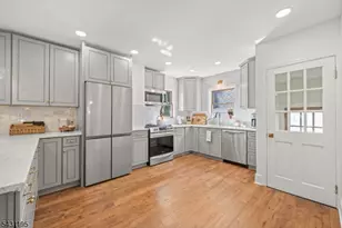 28 Mountain Ave, Bloomfield, NJ 07003 - Photo 9