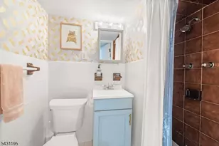 28 Mountain Ave, Bloomfield, NJ 07003 - Photo 27