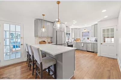 28 Mountain Ave, Bloomfield, NJ 07003 - Photo 7