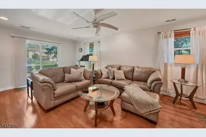5 Davis Ave, Franklin Township, NJ 08873 - Photo 7