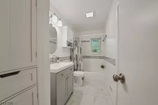 5 Davis Ave, Franklin Township, NJ 08873 - Photo 19