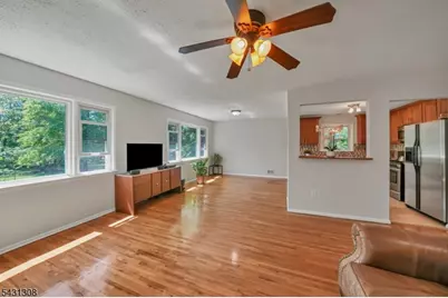 5 Davis Ave, Franklin Township, NJ 08873 - Photo 13