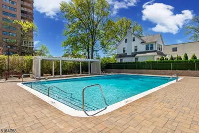 285 Aycrigg Ave #10i, Passaic, NJ 07055 - Photo 39