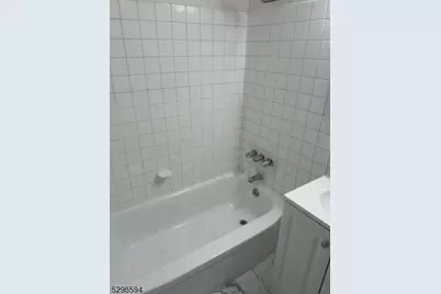 285 Aycrigg Ave #10i, Passaic, NJ 07055 - Photo 29