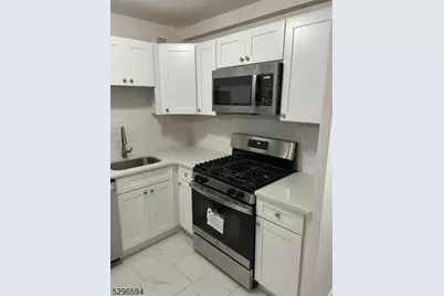 285 Aycrigg Ave #10i, Passaic, NJ 07055 - Photo 9
