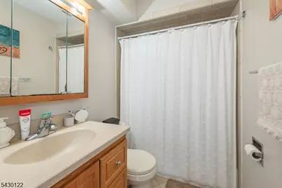 206 Centre St, Nutley, NJ 07110 - Photo 15